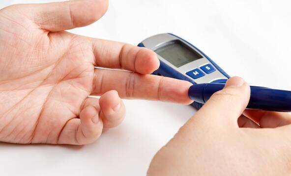 �Ϲ��������� �Ϲ���������4���Ӻ�������û��������������